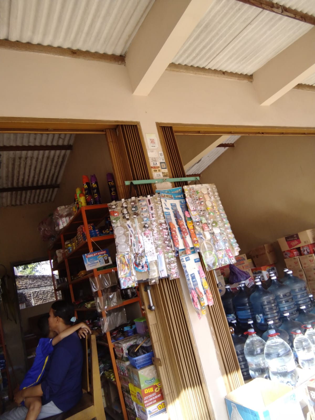 Agen galon lemineral Siti nabila
