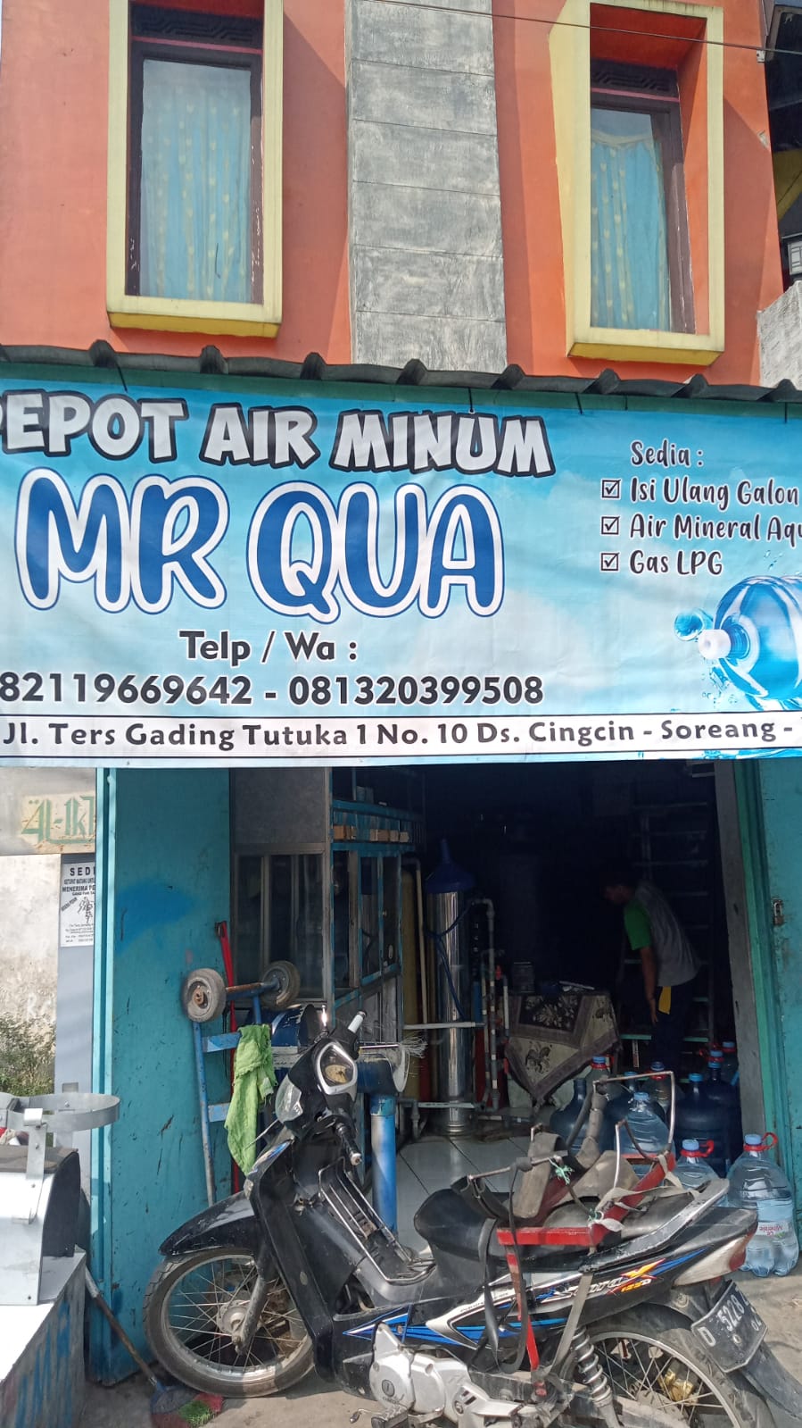 MR.QUA
