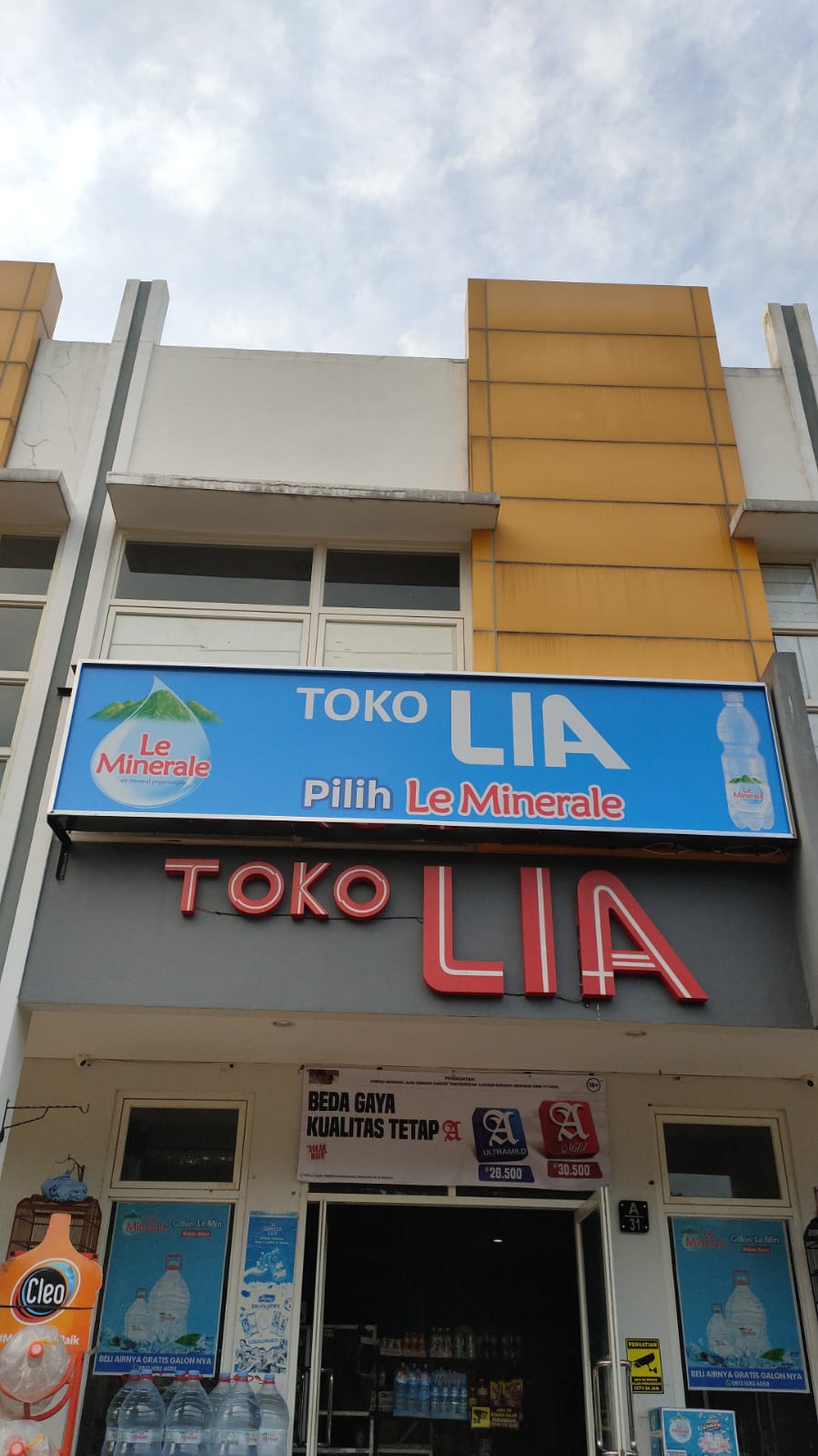 Toko Lia Foresthill