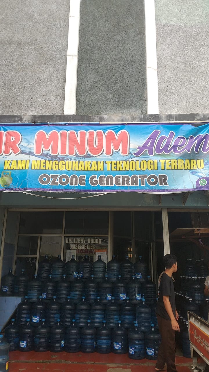Toko depot air adem