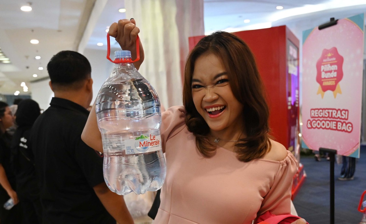 Raih Penghargaan “Pilihan Bunda” selama Empat Tahun Berturut-turut, Galon Le Minerale Dipercaya paling Aman dan Berkualitas