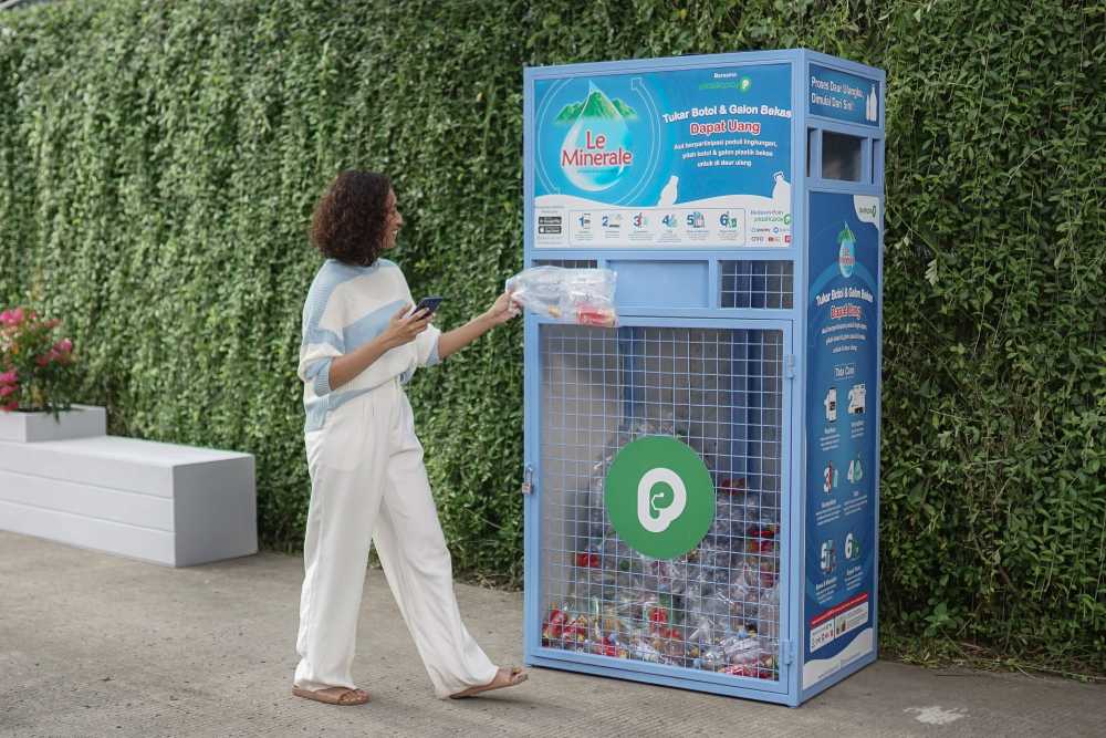Le Minerale Ajak Masyarakat Lebih Peduli Peduli Sampah Lewat Program Plastic Pay