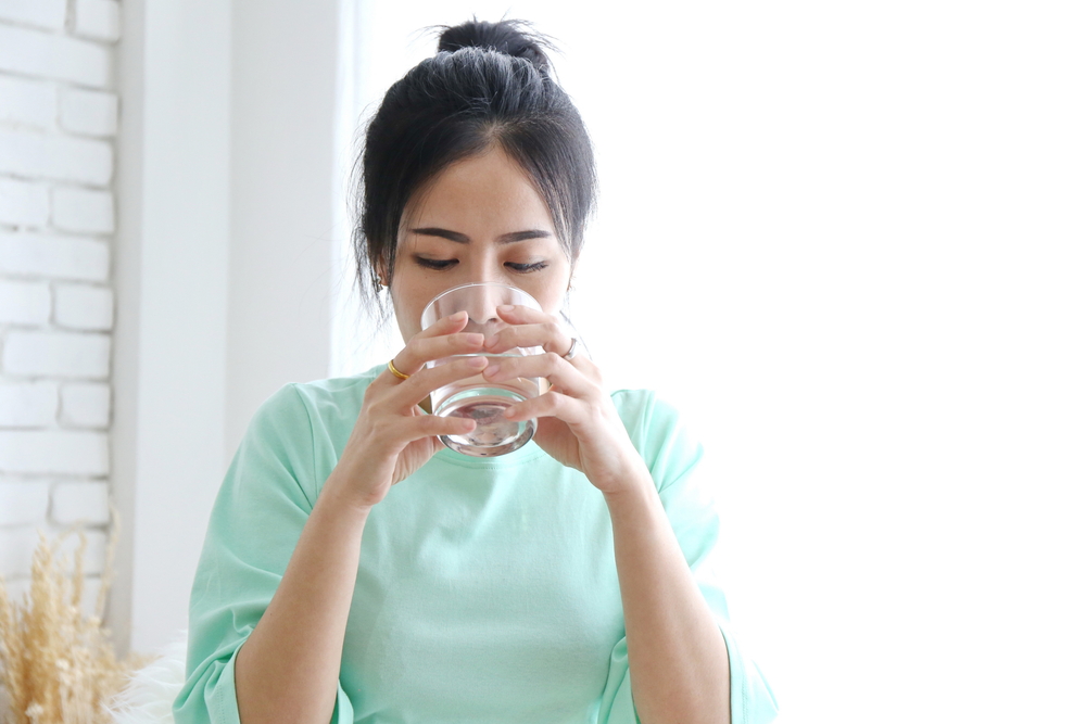 5 Tanda Kamu Kurang Konsumsi Air Minum yang Perlu Diketahui