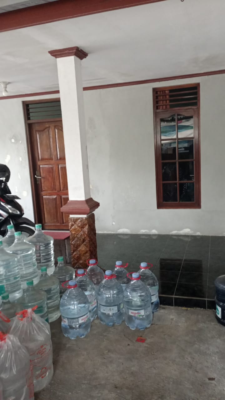Agen Galon Le minerale Surya