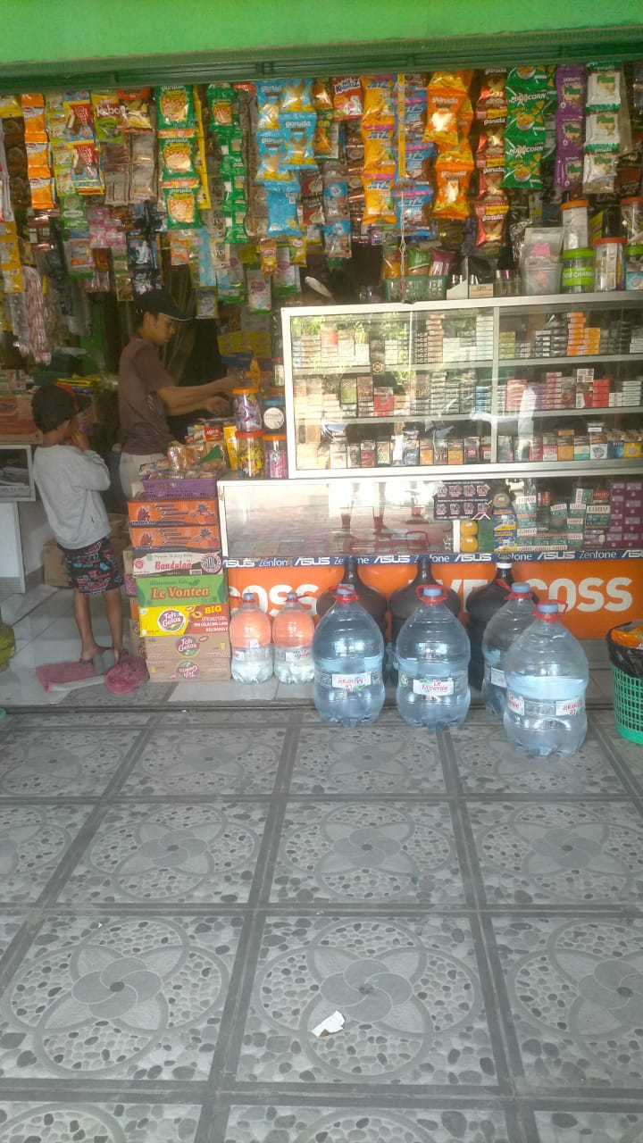 Warung tuti