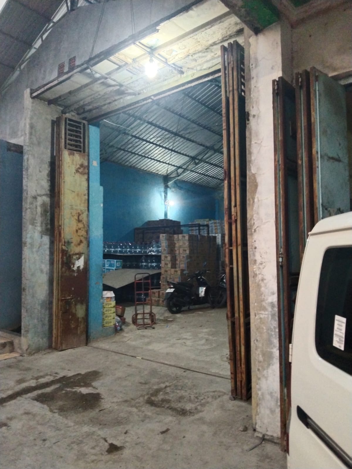 Agen Galon Leminerale Toko Siswo
